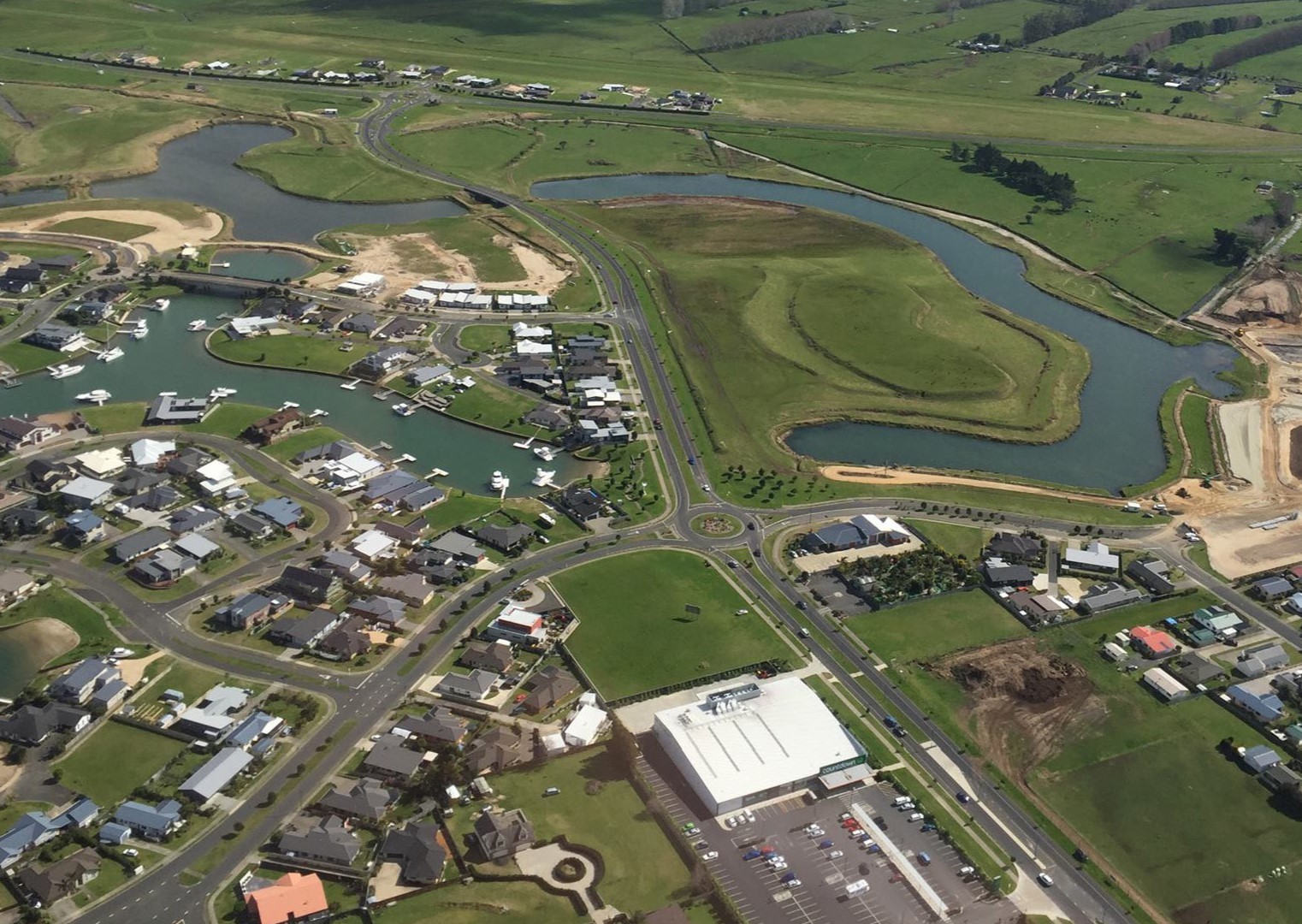 Gateway Commercial Lot